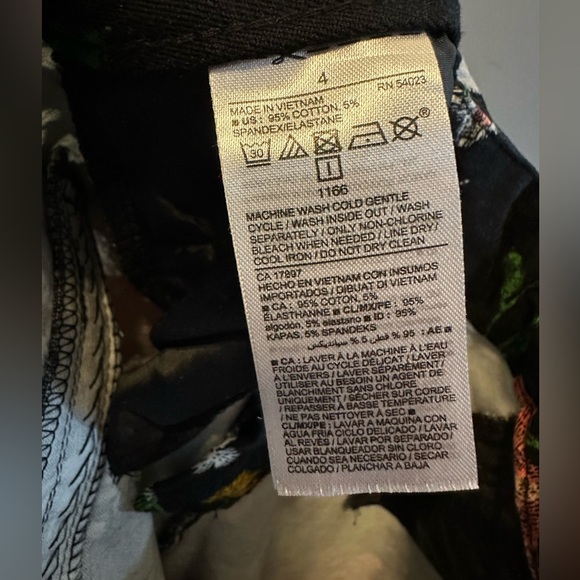 Old Navy -  Floral Mid-Rise Pixie Pant (Size 4) - Picture 14 of 14